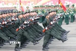 Các khối lực lượng vũ trang diễu binh. (Ảnh: Sỹ Tuyên/TTXVN)