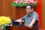 Thủ tướng Phạm Minh Chính kết luận buổi làm việc với Ban Thường vụ Tỉnh uỷ Quảng Trị. (Ảnh: Dương Giang/TTXVN)