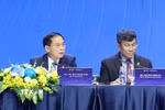 Phó Thủ tướng Bùi Thanh Sơn điều hành Phiên thảo luận toàn thể cấp cao thứ nhất. (Ảnh: Phương Hoa/TTXVN)
