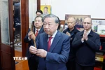 Tổng Bí thư Tô Lâm tới dâng hương tưởng niệm Thủ tướng Chính phủ Phạm Văn Đồng. (Ảnh: Thống Nhất/TTXVN)