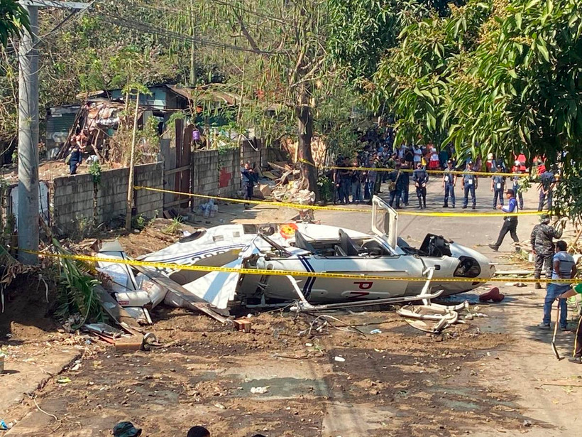 Hiện trường vụ tai nạn rơi trực thăng. (Nguồn: AP)