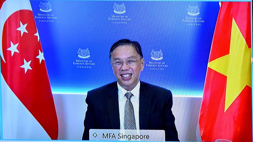 Bí thư thường trực Bộ Ngoại giao Singapore Chee Wee Kiong tại cuộc họp trực tuyến Tham khảo Chính trị Việt Nam-Singapore lần thứ 13. (Ảnh: TTXVN phát)