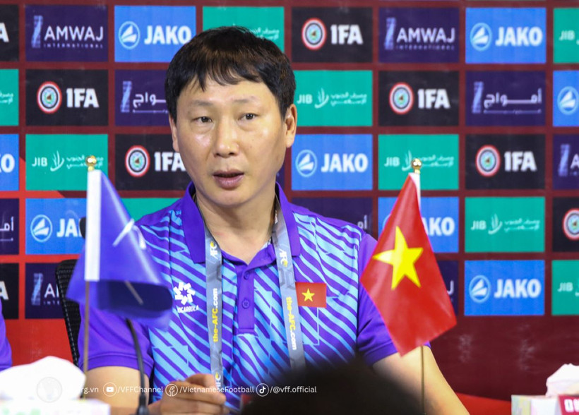HLV Kim Sang-sik . (Nguồn: VFF)