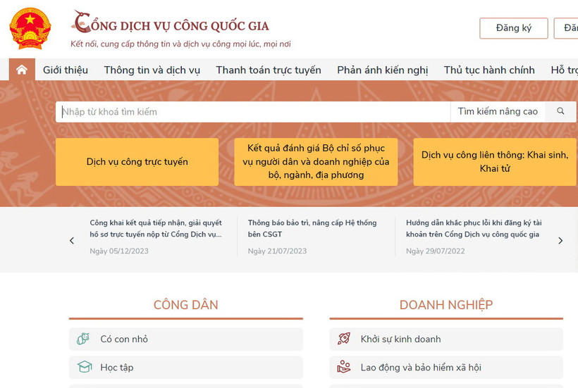 Truy cập vào cổng Dịch vụ công quốc gia (tại địa chỉ dichvucong.gov.vn) hoặc trên ứng dụng VNelD, lựa chọn mục dịch vụ để thực hiện nộp hồ sơ trực tuyến.