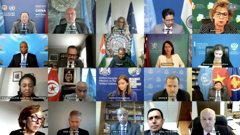 Hội đồng Bảo an Liên hợp quốc thảo luận mở về cải thiện vấn đề an toàn và an ninh của lực lượng gìn giữ hòa bình LHQ ngày 25/5. (Ảnh: Hữu Thanh/TTXVN)