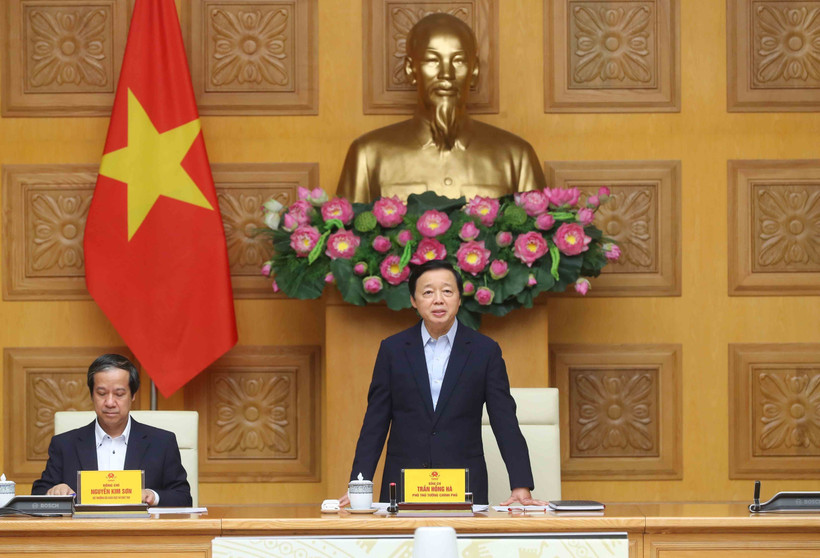 Phó Thủ tướng Trần Hồng Hà phát biểu. (Ảnh: An Đăng/TTXVN)