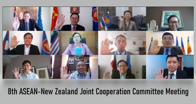 Đại sứ các nước ASEAN, New Zealand và đại diện Ban thư ký ASEAN tham dự cuộc họp. (Ảnh: Phái đoàn Thường trực Việt Nam tại ASEAN)