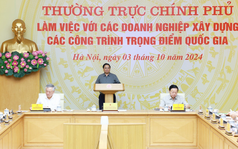 Thủ tướng Phạm Minh Chính phát biểu tại buổi làm việc với các doanh nghiệp xây dựng. (Ảnh: Dương Giang/TTXVN)