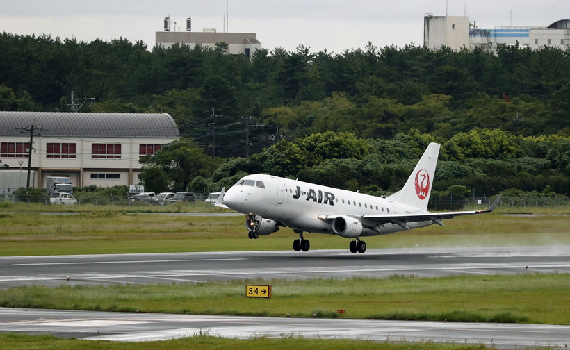 Máy bay cất cánh từ sân bay Miyazaki ở Tây Nam Nhật Bản ngày 3/10/2024. (Ảnh: Kyodo/TTXVN)