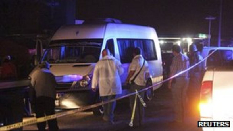 Nhiên viên y tế có mặt tại hiện trường một vụ tai nạn ở Mexico. (Nguồn: Reuters)