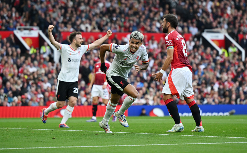 Liverpool giành chiến thắng đậm 3-0 ngay trên sân của Manchester United. (Nguồn: Getty Images)