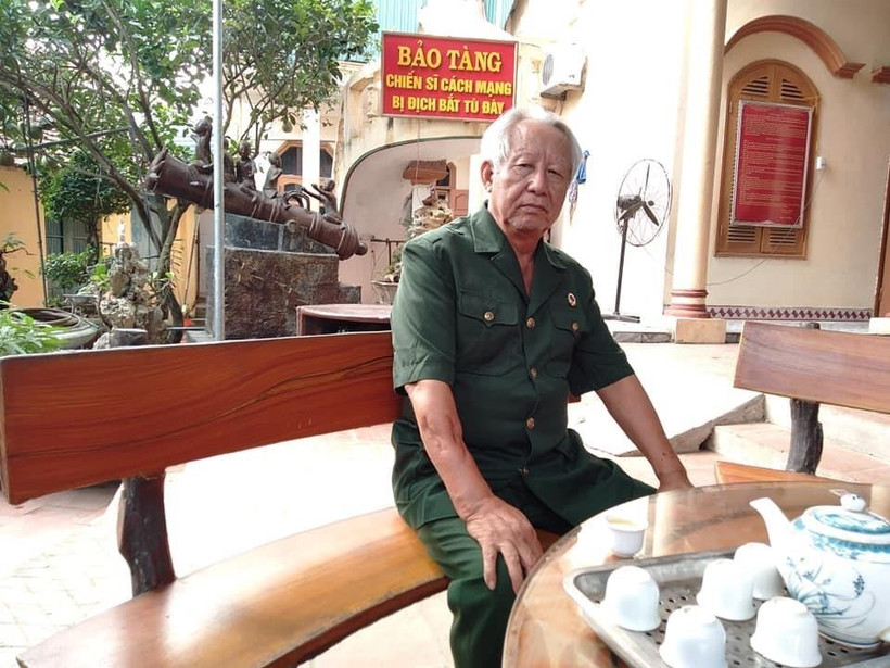 Ông Lâm Văn Bảng, Giám đốc Bảo tàng Chiến sỹ cách mạng bị địch bắt tù đày tại thôn Nam Quất, xã Nam Triều, huyện Phú Xuyên, thành phố Hà Nội. (Ảnh: Tuyết Mai/TTXVN)