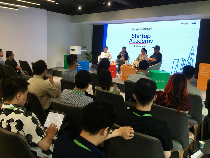 Google for Startup tại Việt Nam đã diễn ra với sự tham gia của hơn 50 cố vấn và chuyên gia uy tín đến từ tập đoàn. (Ảnh: Vietnam+)
