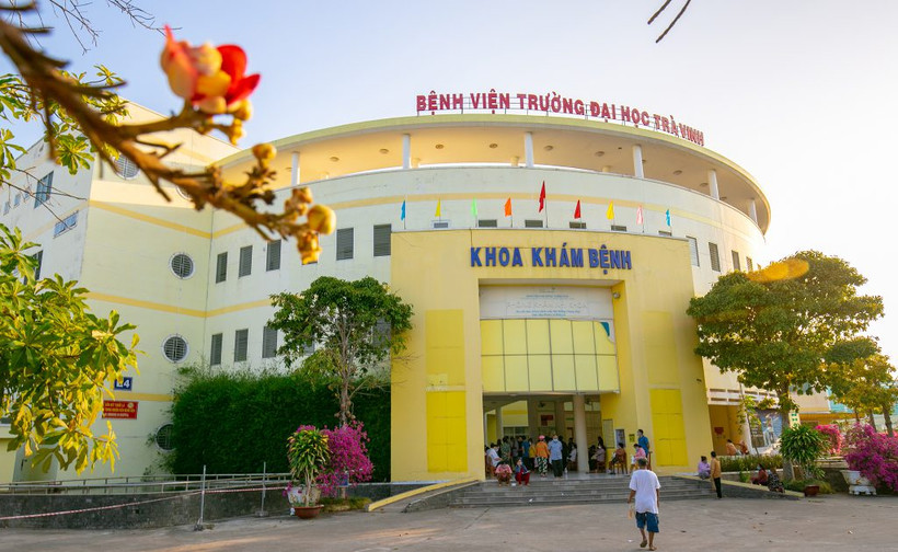 Bệnh viện Trường Đại học Trà Vinh được nâng lên hạng II.