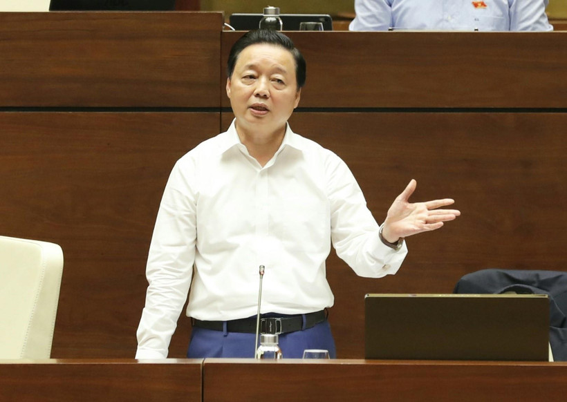 Bộ trưởng Bộ Tài nguyên và Môi trường Trần Hồng Hà phát biểu. (Ảnh: Doãn Tấn/TTXVN)