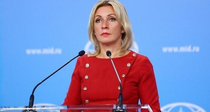 Người phát ngôn Bộ Ngoại giao Nga Maria Zakharova trong cuộc họp báo tại thủ đô Moskva. (Ảnh: IRNA/TTXVN)