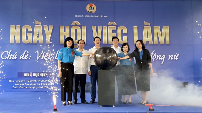 Bắc Ninh: Hơn 5.000 chỉ tiêu tuyển dụng tại Ngày hội việc làm cho lao động nữ