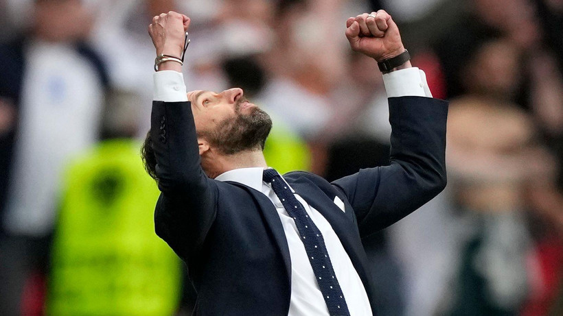 Gareth Southgate ăn mừng sau trận thắng tuyển Đức. (Nguồn: skysports)