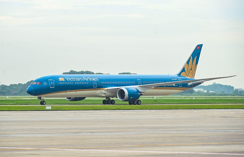 Máy bay thân rộng Boeing 787-10 mới vừa được Vietnam Airlines tiếp nhận bổ sung vào đội bay. (Ảnh: PV/Vietnam+)