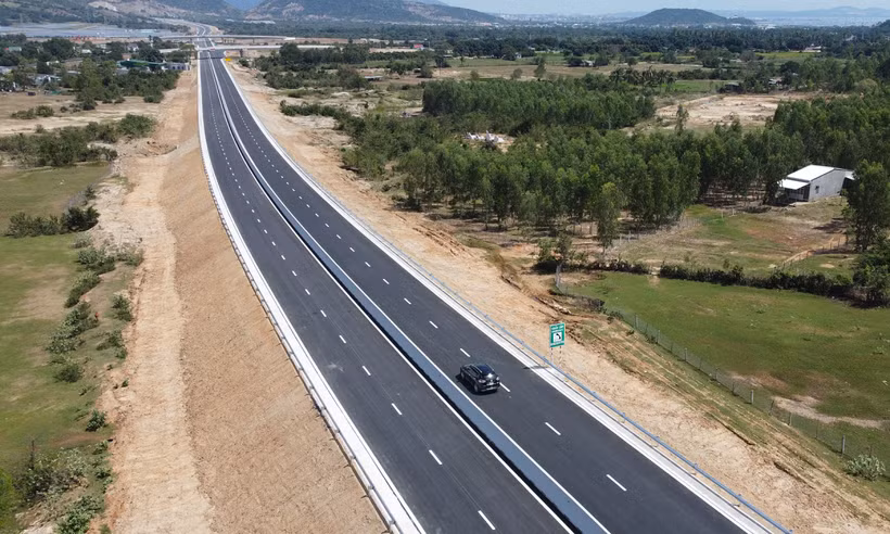 Một dự án thành phần của tuyến Cao tốc Bắc-Nam đã được thông xe, đưa vào khai thác. (Ảnh: PV/Vietnam+)