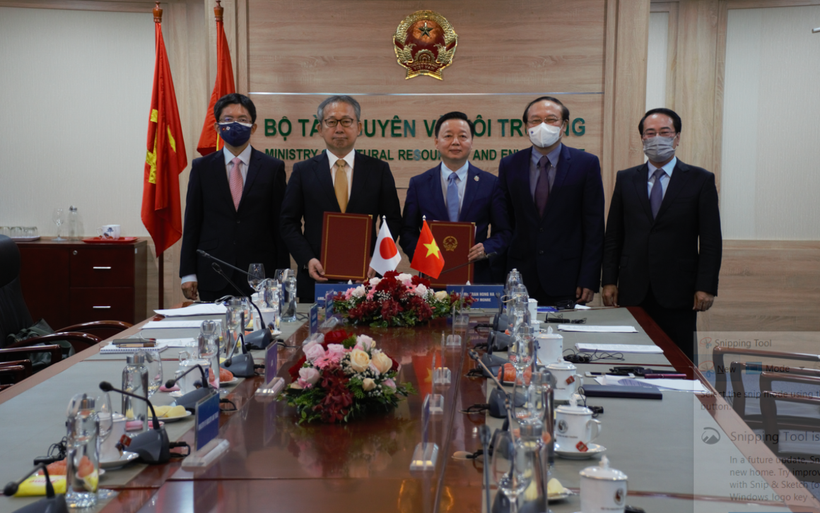 Lễ ký kết Bản ghi nhớ hợp tác về tăng trưởng cácbon thấp giữa Việt Nam và Nhật Bản. (Ảnh: Monre)