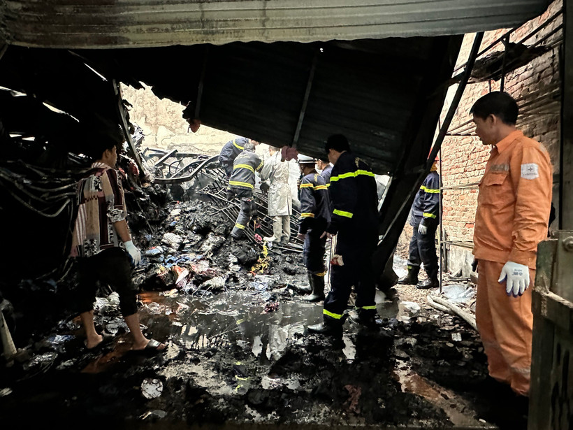 Hiện trường vụ hỏa hoạn. (Ảnh: Mạnh Khánh/TTXVN)