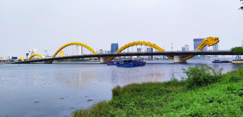 Cầu sông Hàn (Đà Nẵng). (Ảnh: Trần Lê Lâm/TTXVN)