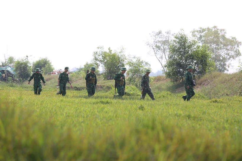 Các chiến sỹ biên phòng tuần tra. (Ảnh minh họa: Thanh Tân/TTXVN)