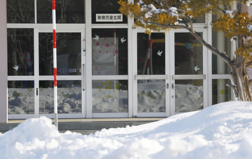 Trường học đóng cửa do lo ngại dịch COVID-19 tại Hokkaido, Nhật Bản, ngày 27/2/2020. (Ảnh: THX/TTXVN)