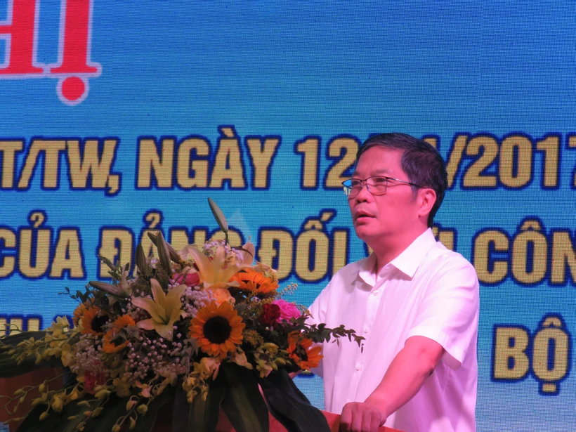 Ủy viên Bộ Chính trị, Trưởng Ban Kinh tế Trung ương, Trưởng Ban Chỉ đạo sơ kết Chỉ thị 13-CT/TW Trần Tuấn Anh. (Ảnh: PV/Vietnam+)