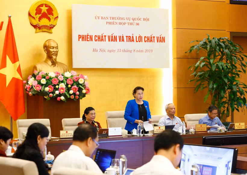 Chủ tịch Quốc hội Nguyễn Thị Kim Ngân phát biểu khai mạc Phiên chất vấn và trả lời chất vấn. (Ảnh: Văn Điệp/TTXVN)