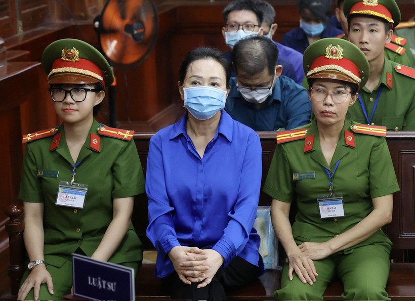 Bị cáo Trương Mỹ Lan tại phiên tòa xét xử sơ thẩm vụ án Vạn Thịnh Phát giai đoạn 2 sáng 19/9/2024. (Ảnh: Thanh Vũ/TTXVN)