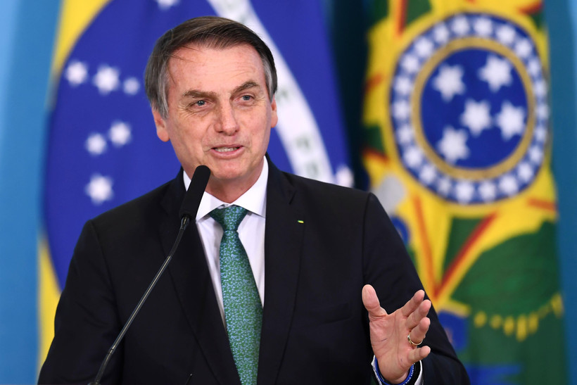 Tổng thống Brazil Jair Bolsonaro công bố kế hoạch kích thích kinh tế tại Brasilia ngày 24/7/2019. (Ảnh: AFP/ TTXVN)