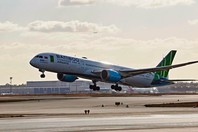 Chuyến bay thẳng từ đưa người Việt ở Ukraine về nước của Bamboo Airways được khai thác trên dòng tàu thân rộng Boeing 787-9 Dreamliner. (Ảnh: CTV/Vietnam+)