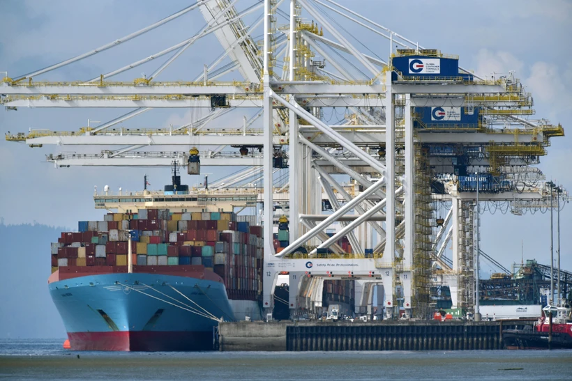 Tàu container cập cảng ở Tsawwassen, British Columbia, Canada. (Ảnh: AFP/TTXVN)