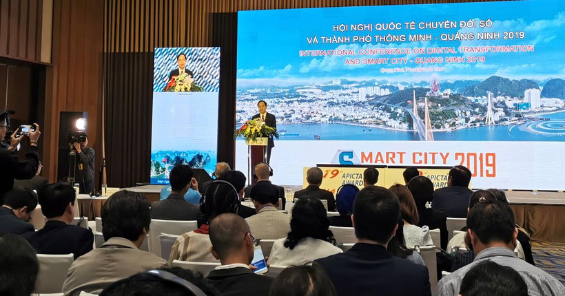 Phiên khai mạc hội nghị quốc tế về chuyển đổi số. (Ảnh: SH/Vietnam+)