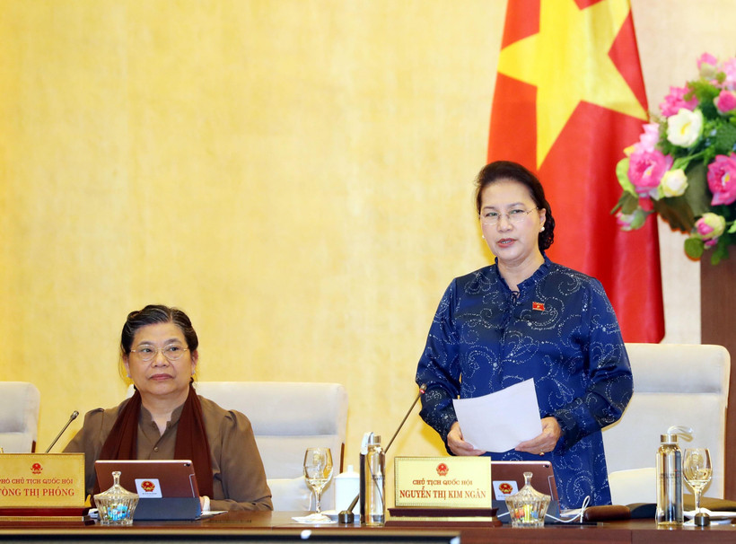 Chủ tịch Quốc hội Nguyễn Thị Kim Ngân phát biểu bế mạc Phiên họp thứ 37 của Ủy ban Thường vụ Quốc hội. (Ảnh: Trọng Đức/TTXVN)