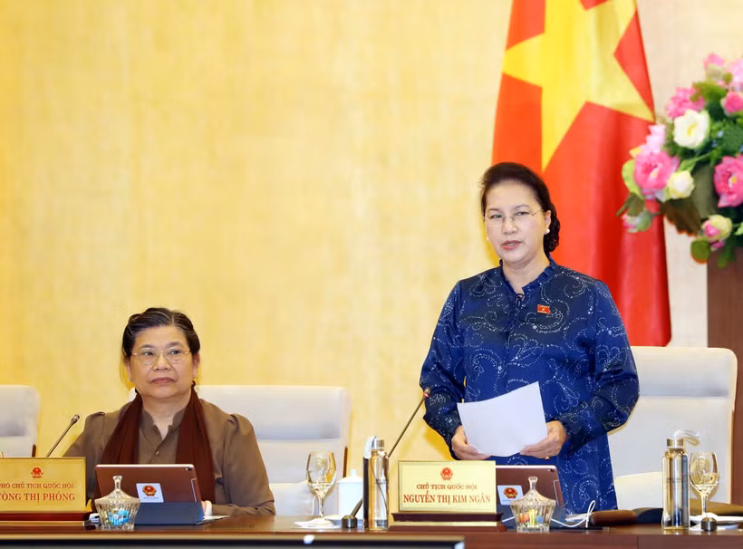 Chủ tịch Quốc hội Nguyễn Thị Kim Ngân phát biểu bế mạc Phiên họp thứ 37 của Ủy ban Thường vụ Quốc hội. (Ảnh: Trọng Đức/TTXVN)