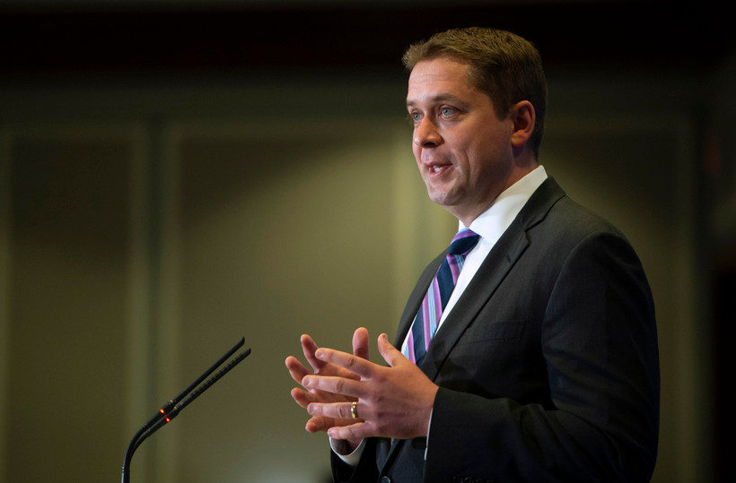 Thủ lĩnh đảng Bảo thủ đối lập ở Canada Andrew Scheer phát biểu tại Montreal ngày 7/5/2019. (Ảnh: AFP/TTXVN)