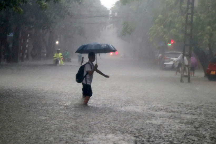 Các khu vực trên cả nước chiều tối và đêm đều có mưa. (Ảnh: Văn Tý/TTXVN)