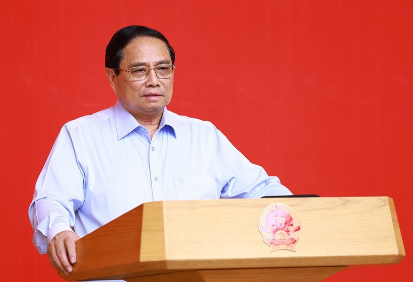 Thủ tướng Phạm Minh Chính chủ trì Phiên họp thứ ba Tiểu ban Kinh tế-Xã hội Đại hội XIV. (Ảnh: Dương Giang/TTXVN)