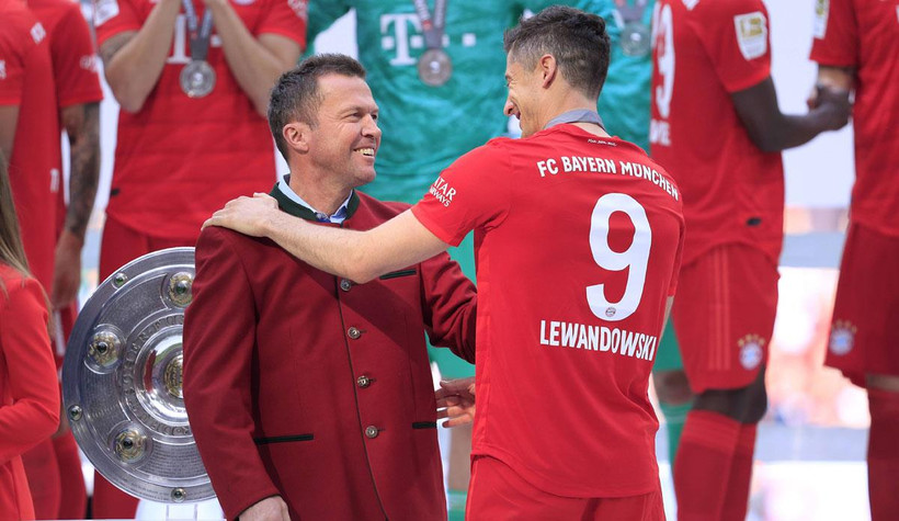Huyền thoại Matthäus và Lewansdowski. (Nguồn: Getty)