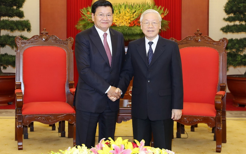 Tổng Bí thư, Chủ tịch nước Nguyễn Phú Trọng tiếp Thủ tướng Lào Thongloun Sisoulith. (Ảnh: Trí Dũng/ TTXVN) 