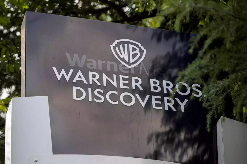 Warner Bros. Discovery và NBCUniversal có khả năng tham gia vào các vụ M&A trong 18-24 tháng tới. (Ảnh: AFP)