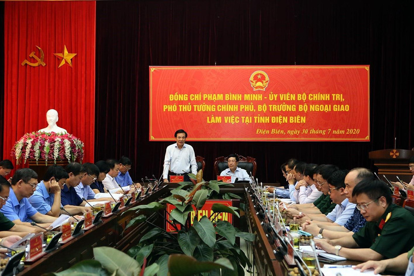 Trong ảnh: Phó Thủ tướng Phạm Bình Minh làm việc với lãnh đạo tỉnh Điện Biên. (Ảnh: Phan Tuấn Anh/TTXVN)