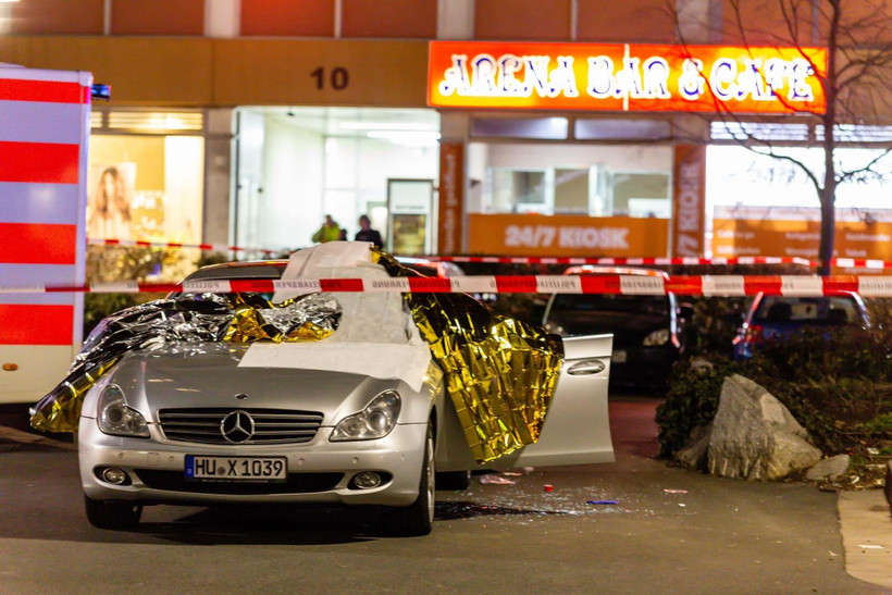 Hiện trường vụ xả súng tại Hanau, Đức, ngày 20/2/2020. (Ảnh: THX/ TTXVN)