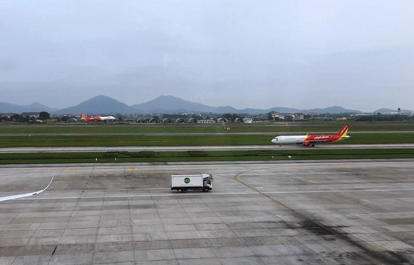 Máy bay của hãng hàng không Vietjet Air cất hạ cánh. (Ảnh: Việt Hùng/Vietnam+)