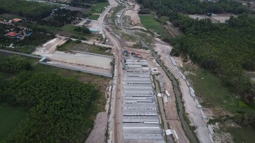 Dự án chống ngập, thoát nước đô thị Suối Cái có vốn đầu tư khủng hơn 5.800 tỷ đồng đang triển khai tại Bình Dương. (Ảnh: Dương Chí Tưởng/Vietnam+)