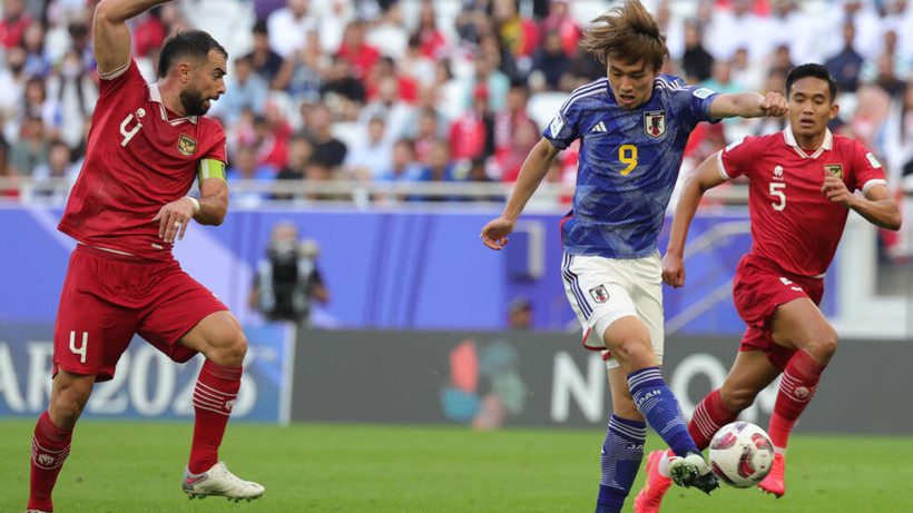 Ayase Ueda lập cú đúp giúp Nhật Bản thẳng tiến vòng 1/8 Asian Cup 2023. (Nguồn: AFP)