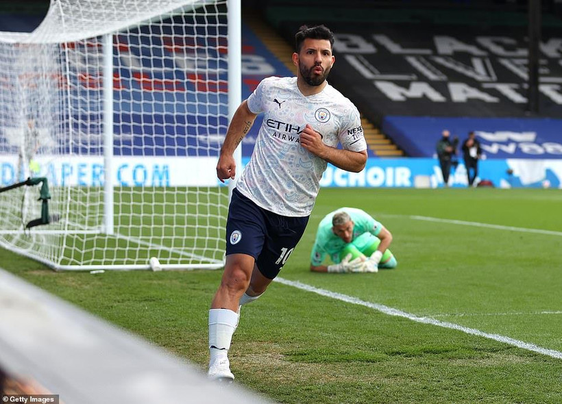 Aguero giúp Man City chạm tay vào chức vô địch Premier League. (Nguồn: Getty Images)